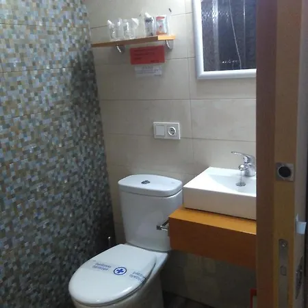 Apartamentos Turisticos La Garza Apartment *