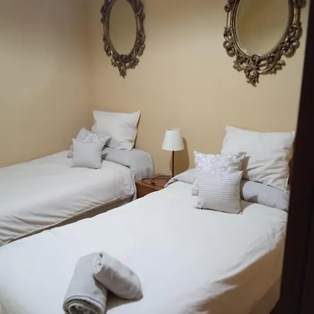 Apartamentos Turisticos La Garza Apartment