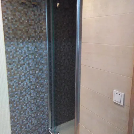 Apartamentos Turisticos La Garza