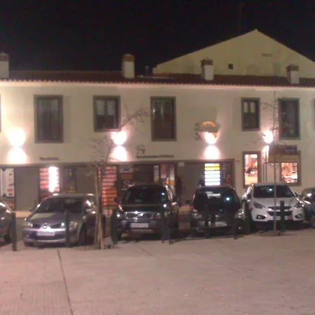 Apartamentos Turisticos La Garza * Caceres